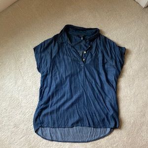 Ellen Tracy Denim half button tunic with collar and rolled sleeves large